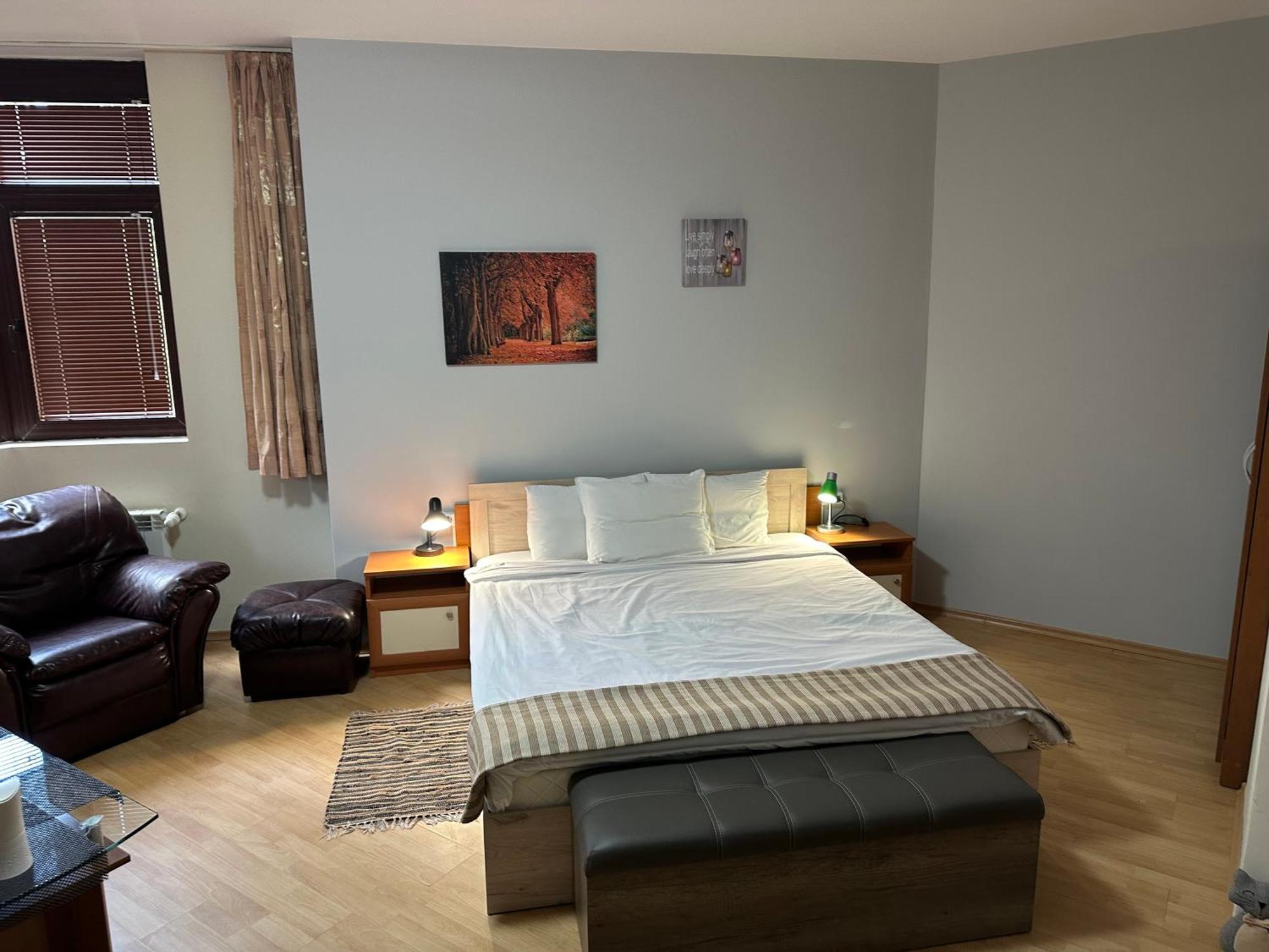 Studio In Hotel Flora 보로베츠 외부 사진